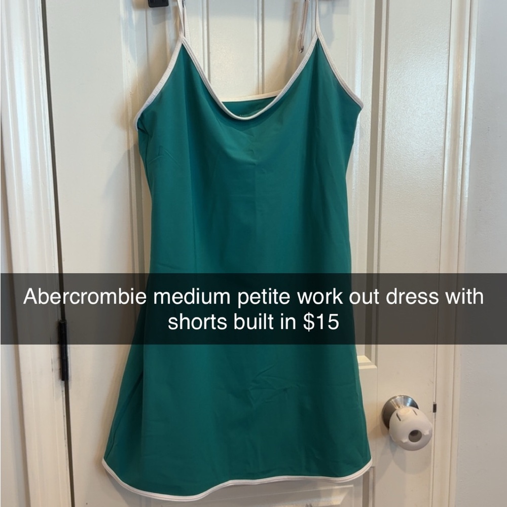 Abercrombie & Fitch Green dress